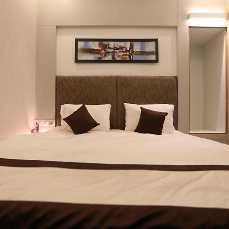 Hotel Mahendra Plaza Hardoi 외부 사진