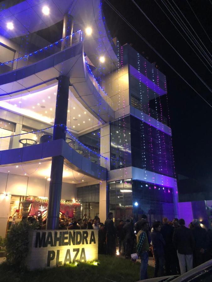 Hotel Mahendra Plaza Hardoi 외부 사진